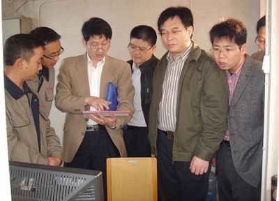 省經(jīng)委、市經(jīng)委領(lǐng)導(dǎo)了解工作情況